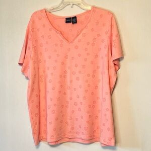 Women’s Basic Editions V-neck top blouse Size 2XL.
